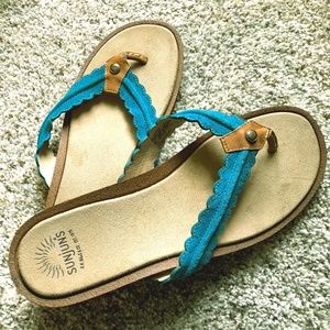 GH Bass & Co Flip Flop Teal Size 9 NWOT